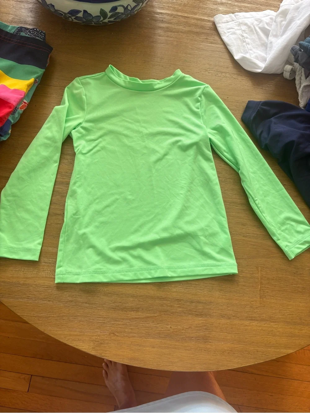 Swim Rashguard Set in Neon Green & Navy size 5